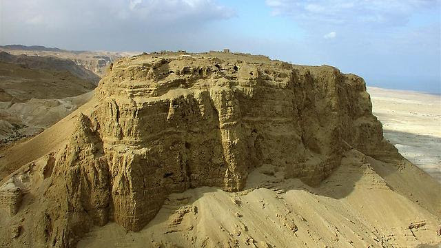 Hasodót shel Metsadá alpí Dr. Gay Shtibel