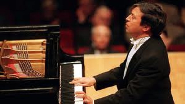 Murray Perahia, en judeoespañol, desde el Cidicsef de Buenos Aires