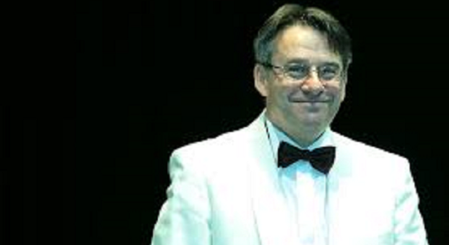 Concierto Nº 25 de Mozart, con Balint Vazsonyi dirigido por János Fürst