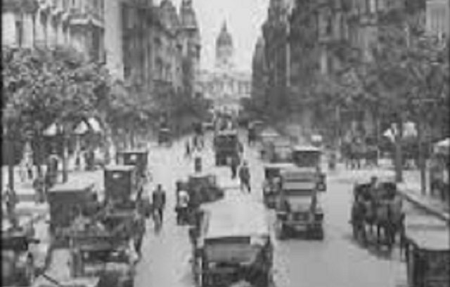 Far vos hot men nisht bavizn tsu shafn di Khevre Kedishe