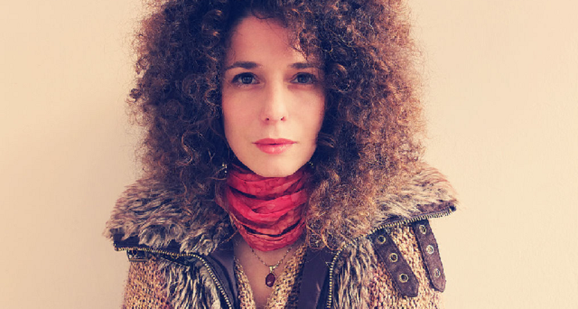 Ven a ver la voz de Ruth Dolores Weiss