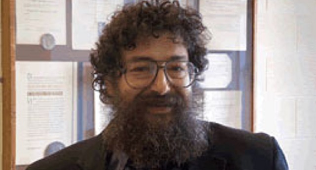 “Existensialism oder fir leshoines beguf ejad (Existencialismo o cuatro lenguajes en un solo cuerpo)”, de Boris Karloff (Dov Ber Kerler)