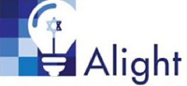 Un año después de la guerra, con Yael Macías