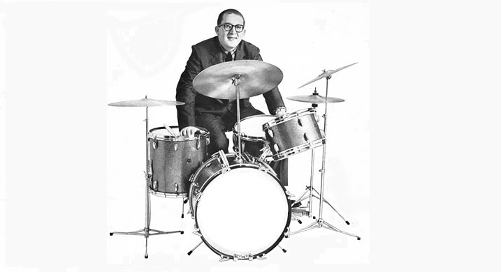 Mel Lewis (II): acompañar, no destacar