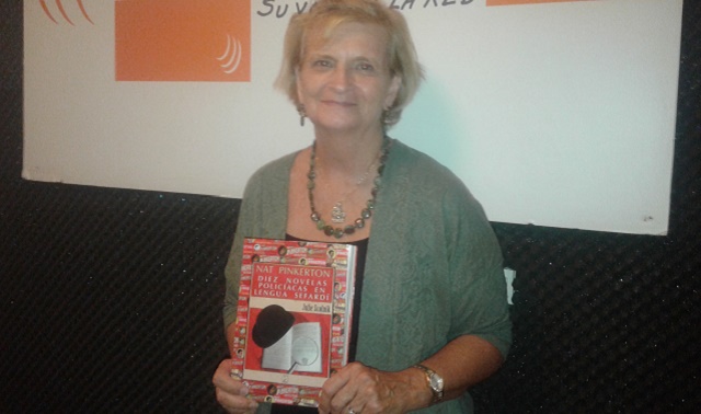 “Nat Pinkerton. Diez novelas policíacas en lengua sefardí”, con su autora Julie Scolnik