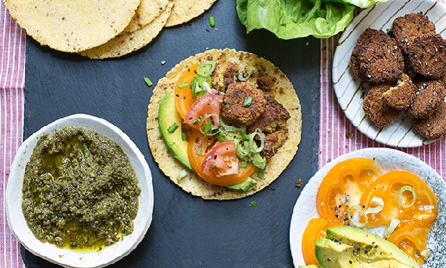 Tacos en la tierra del falafel, con Pascal Roy