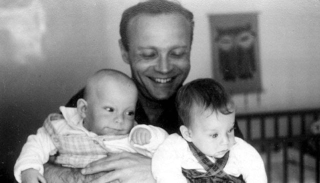 “Escrito en lápiz en un vagón sellado”, de Dan Pagis