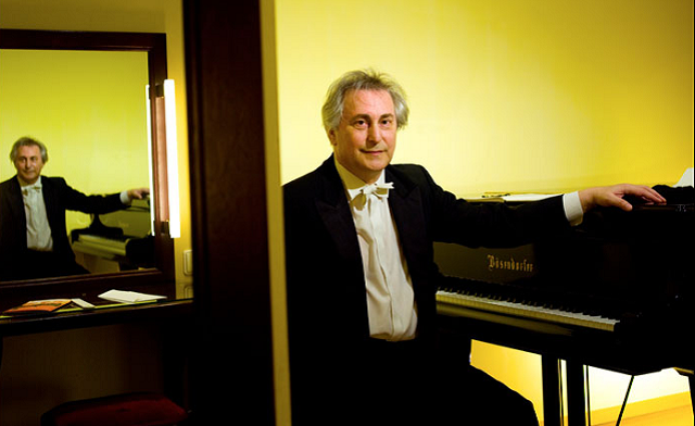 Oleg Maisenberg: pianista en activo