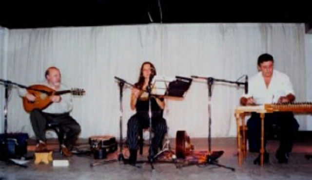 Un grupo musical llamado Alvar, en judeoespañol, desde el CIDICSEF de Buenos Aires