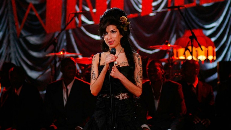Amy Winehouse (IV): su voz en directo
