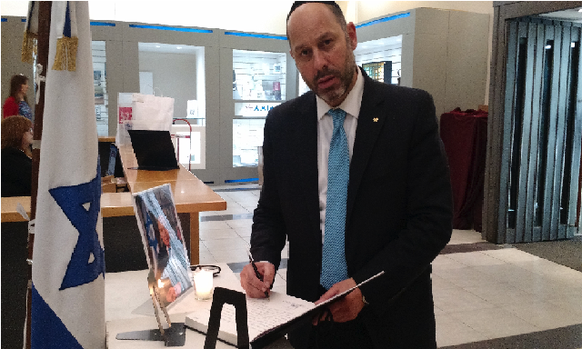 De Peres, Nisman y más