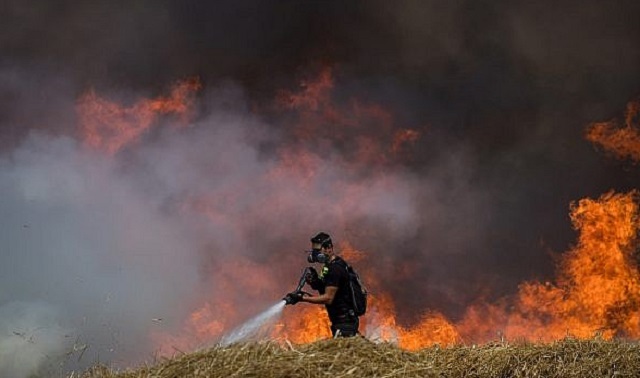Fuego de cometas gazatíes en Israel