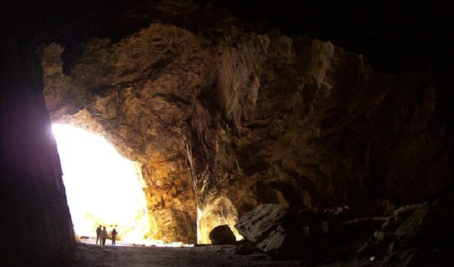 Cuevas y cavernas, en judeoespañol, desde el CIDICSEF de Buenos Aires