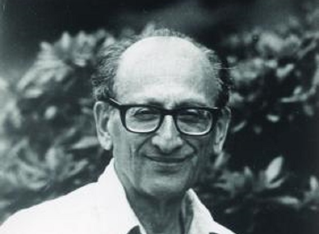 La teoría de números y el análisis clásico al estilo Emil Grosswald