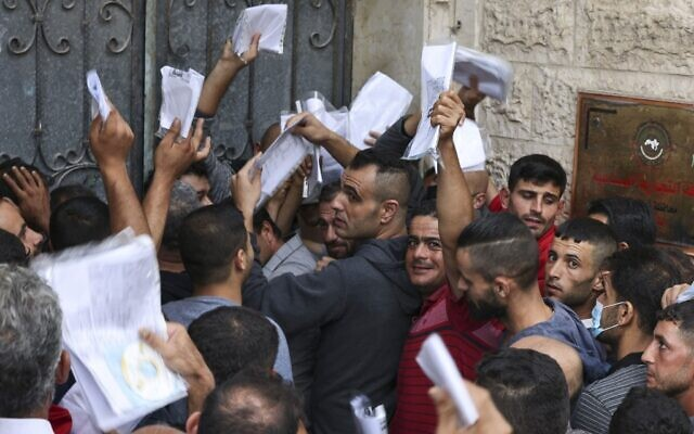 Los gazatíes vuelven a trabajar en Israel