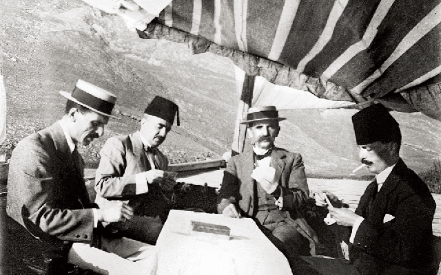 Bikur bekehilát Ioannina beYaván