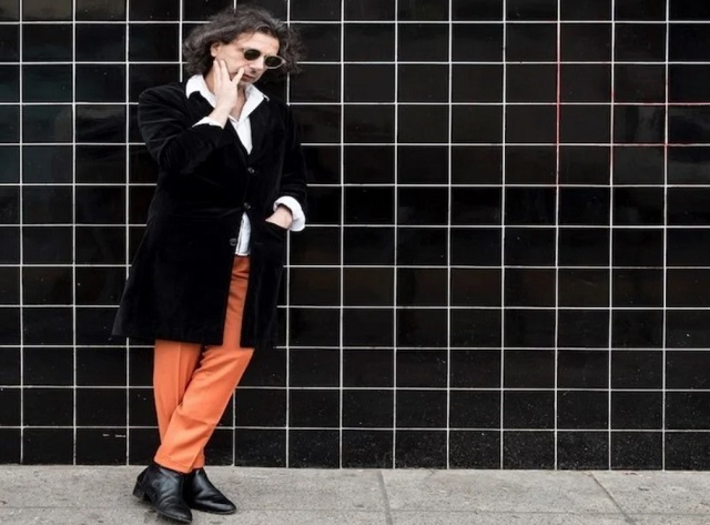 Eric Sadin: la evolución de la sociedad en una publicación de Instagram