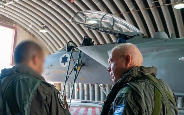 La información de actualidad con comentario 15/8/2024