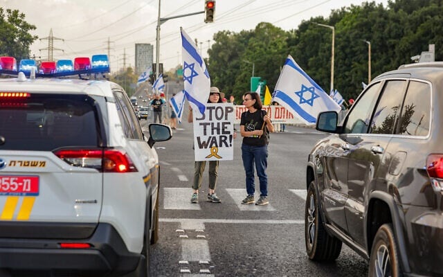 La información de actualidad con comentario 27/8/2025