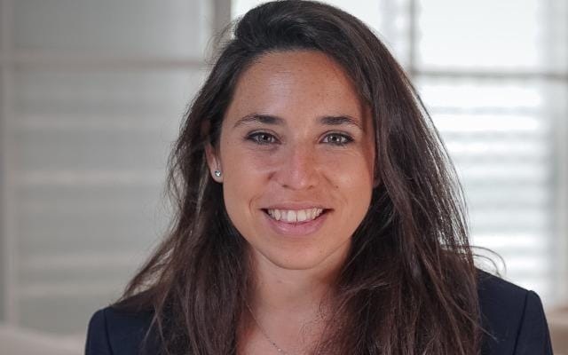 Israelíes que no pueden volver a su país, con Dana Chocron