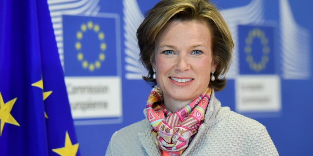 Con Katharina von Schnurbein, Coordinadora de la Comisión Europea para la Lucha contra el Antisemitismo y el Fomento de la Vida Judía