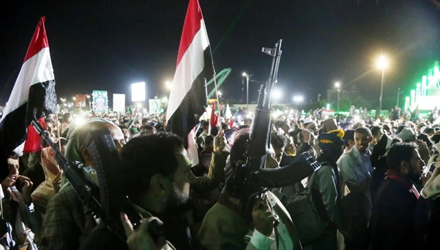 Los hutíes del Yemen cambian el guion:  obedeciendo a Irán, atacan a Arabia Saudita