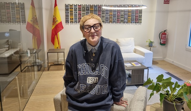 Cristina Llanos: la voz de Dover y contra el antisemitismo